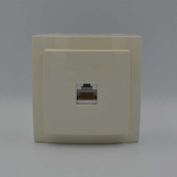 Розетка Nilson Themis крем компьютерная CAT5e RJ45 (26121044)